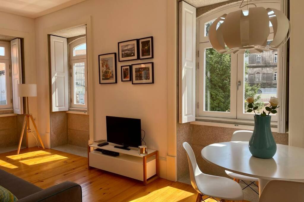 Santo Antonio Cozy Apartment Porto Exterior photo